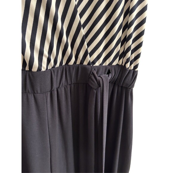 Sandra Darren Women’s Navy & White Jumpsuit Sz M Resortwear Summer Party - Picture 4 of 10